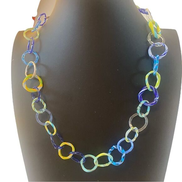 Beautiful One of a Kind Hand Blown Glass Bead Necklace. - Picture 6 of 6